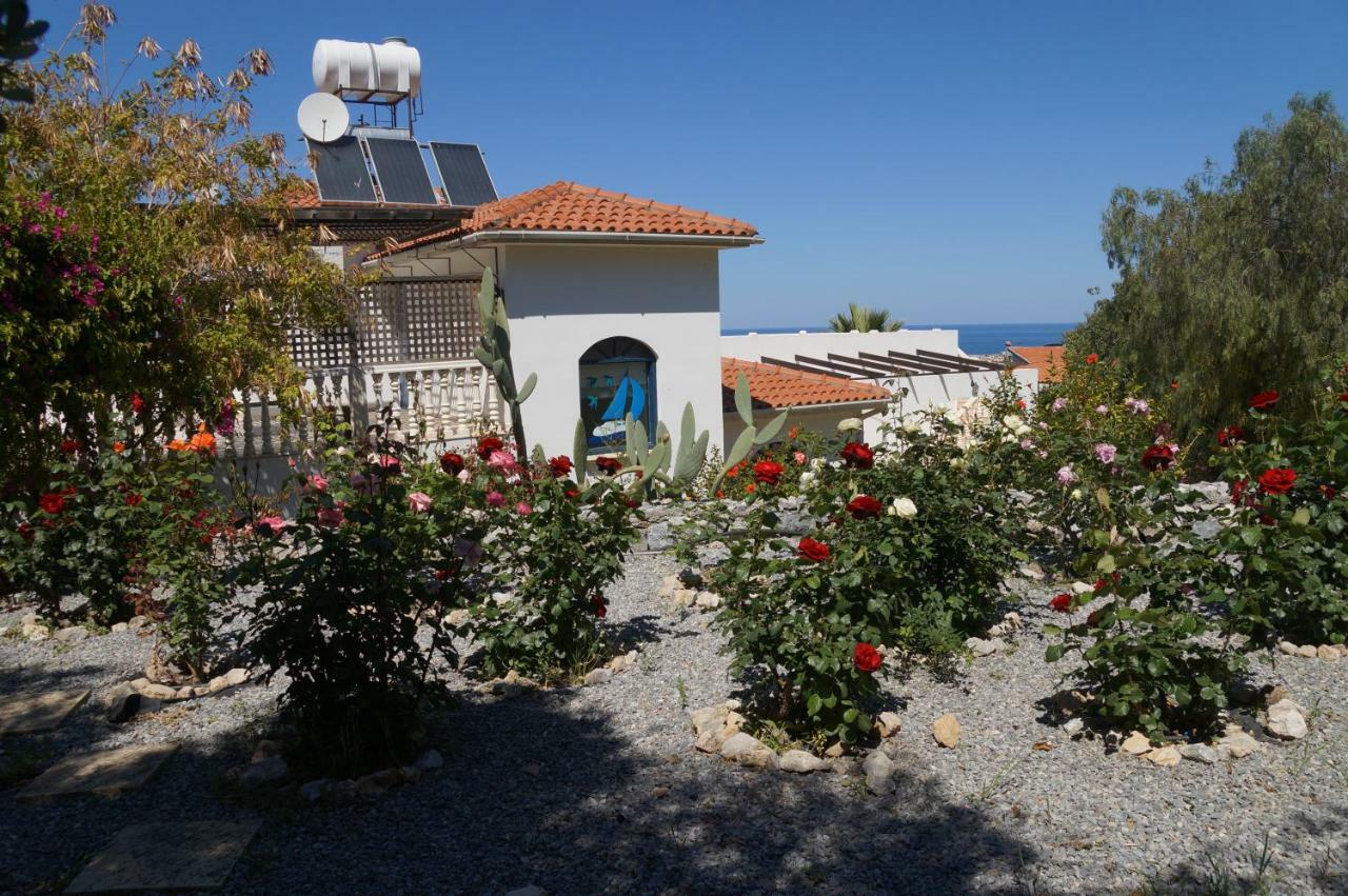 Villa Layla Kyrenia  Exterior photo